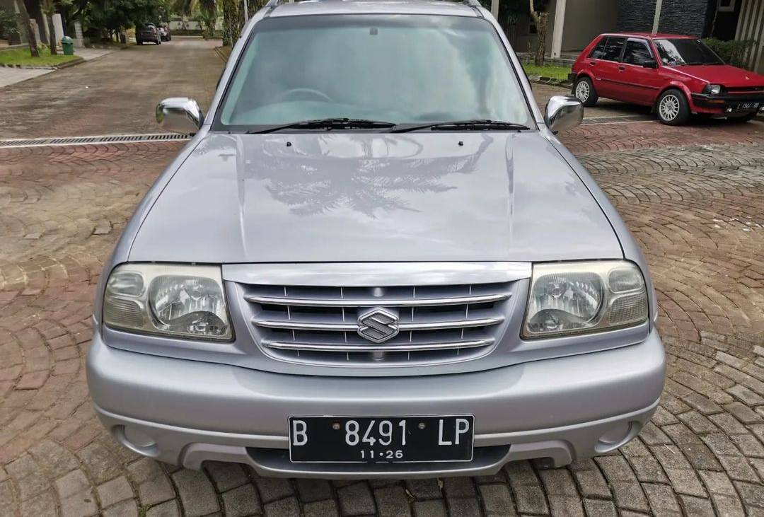 2001 Suzuki Grand Escudo Bekas 2001 Suzuki Grand Escudo Bekas