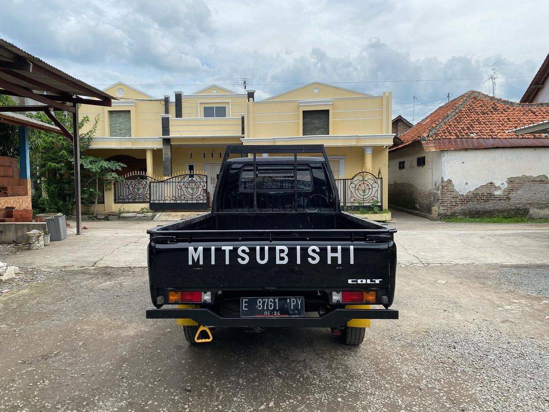 2019 Mitsubishi L300 2019 Mitsubishi L300