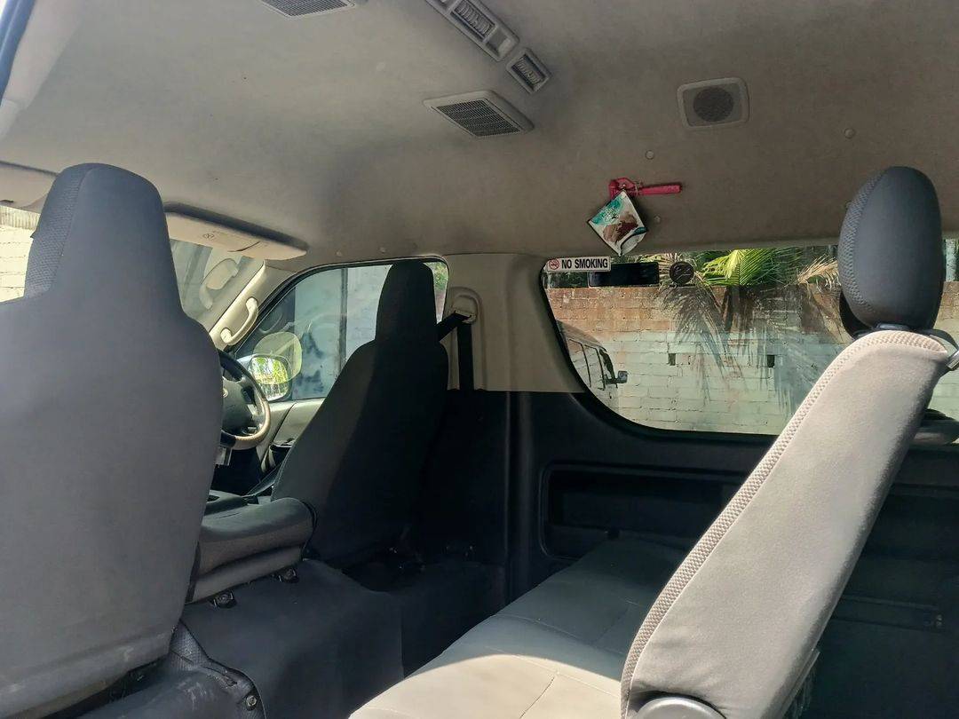 2012 Toyota Hiace 2012 Toyota Hiace