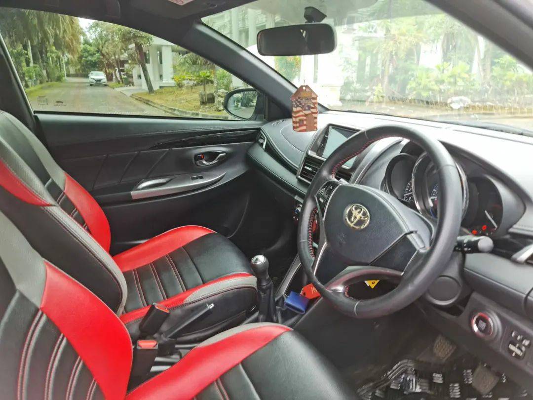 2016 Toyota Yaris 2016 Toyota Yaris