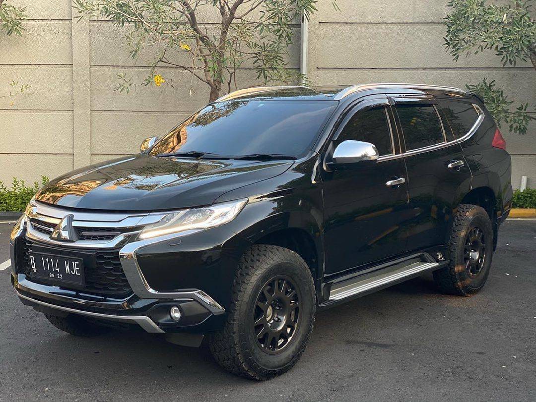 2017 Mitsubishi Pajero Sport 2017 Mitsubishi Pajero Sport
