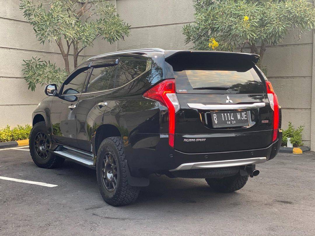 2017 Mitsubishi Pajero Sport 2017 Mitsubishi Pajero Sport