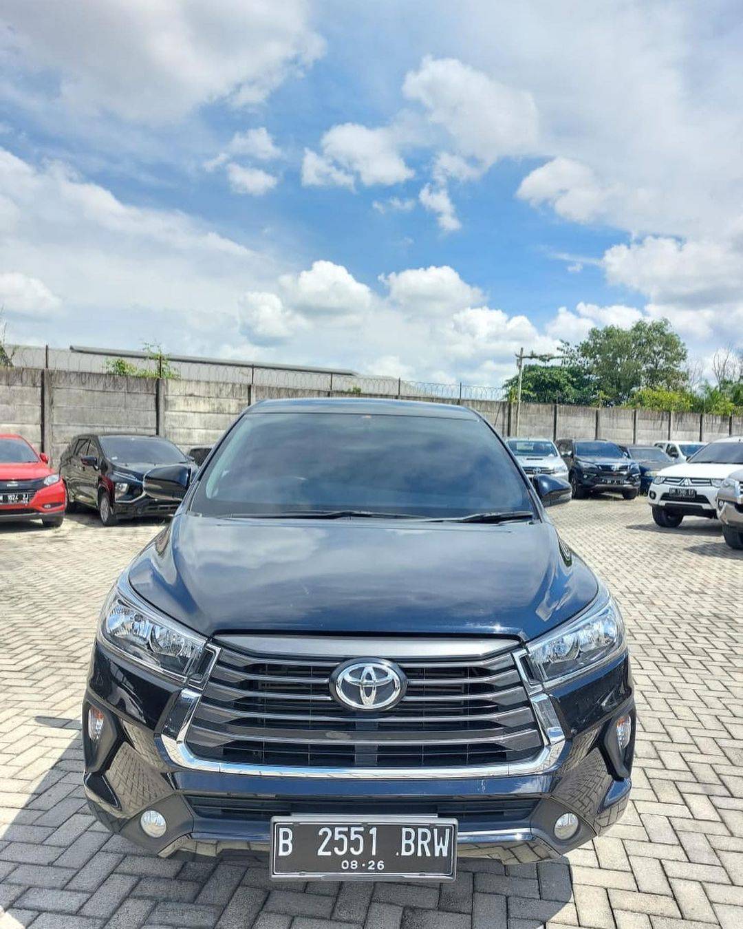 Second Hand 2021 Toyota Kijang Innova Second Hand 2021 Toyota Kijang Innova