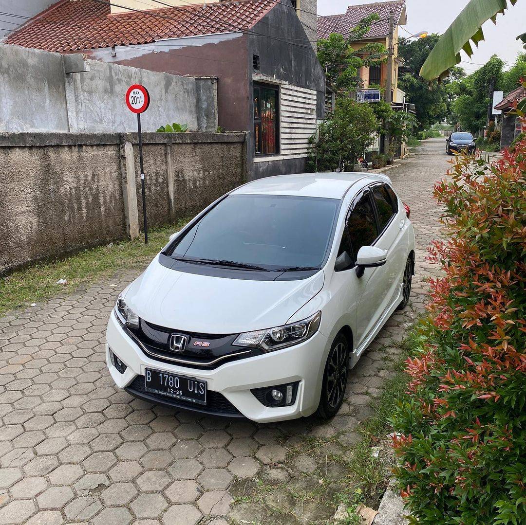 2016 Honda Jazz 2016 Honda Jazz