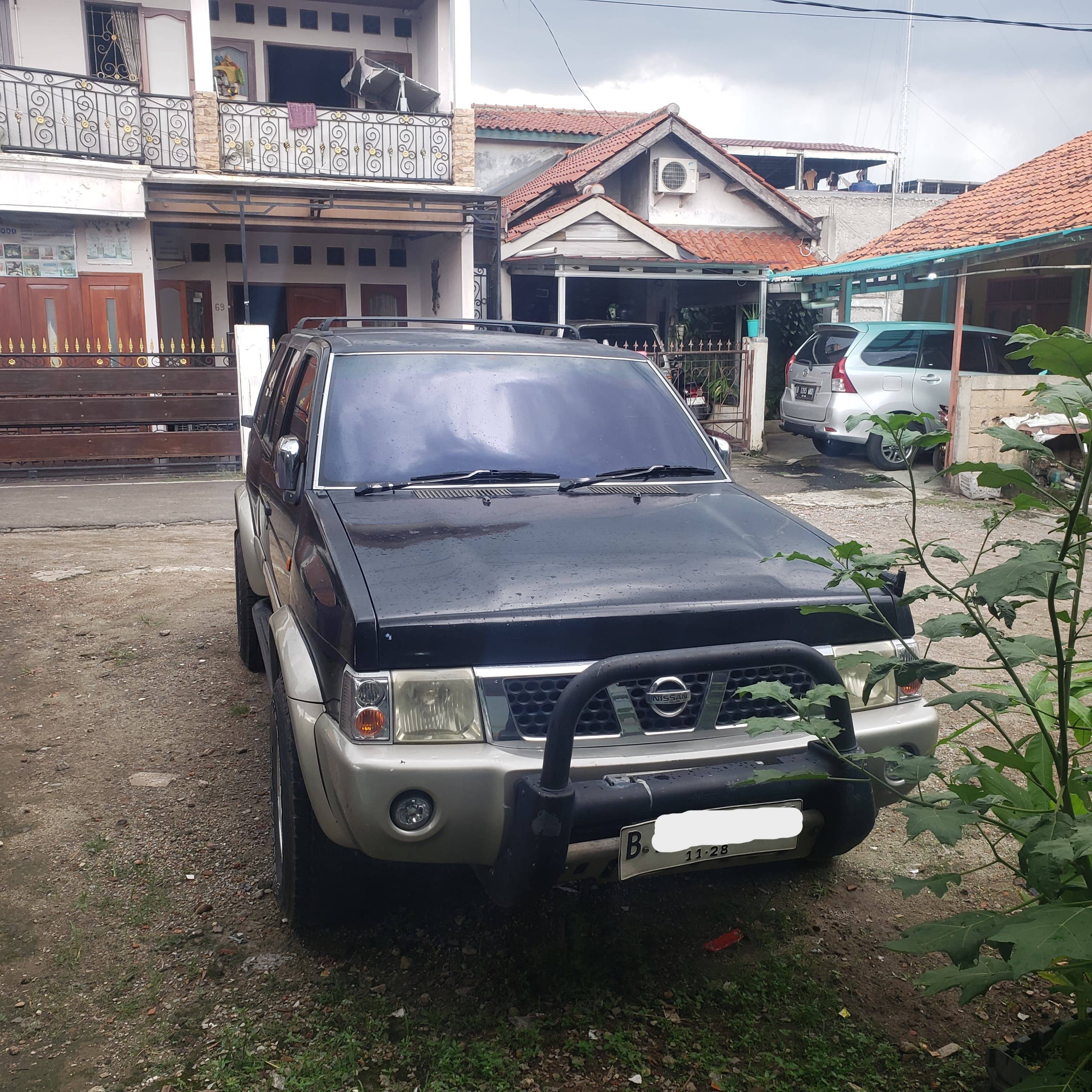 Second Hand 2003 Nissan Terrano Second Hand 2003 Nissan Terrano