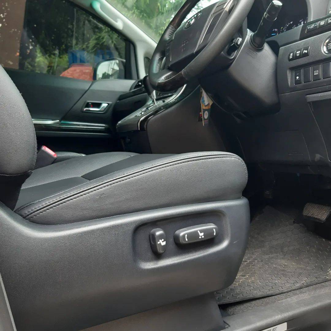 2015 Toyota Vellfire 2015 Toyota Vellfire