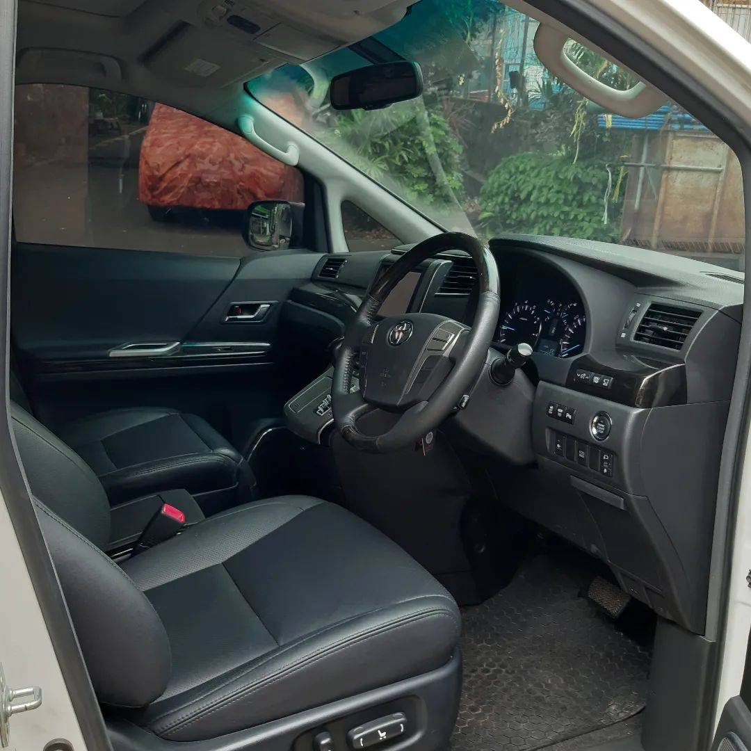 2015 Toyota Vellfire 2015 Toyota Vellfire