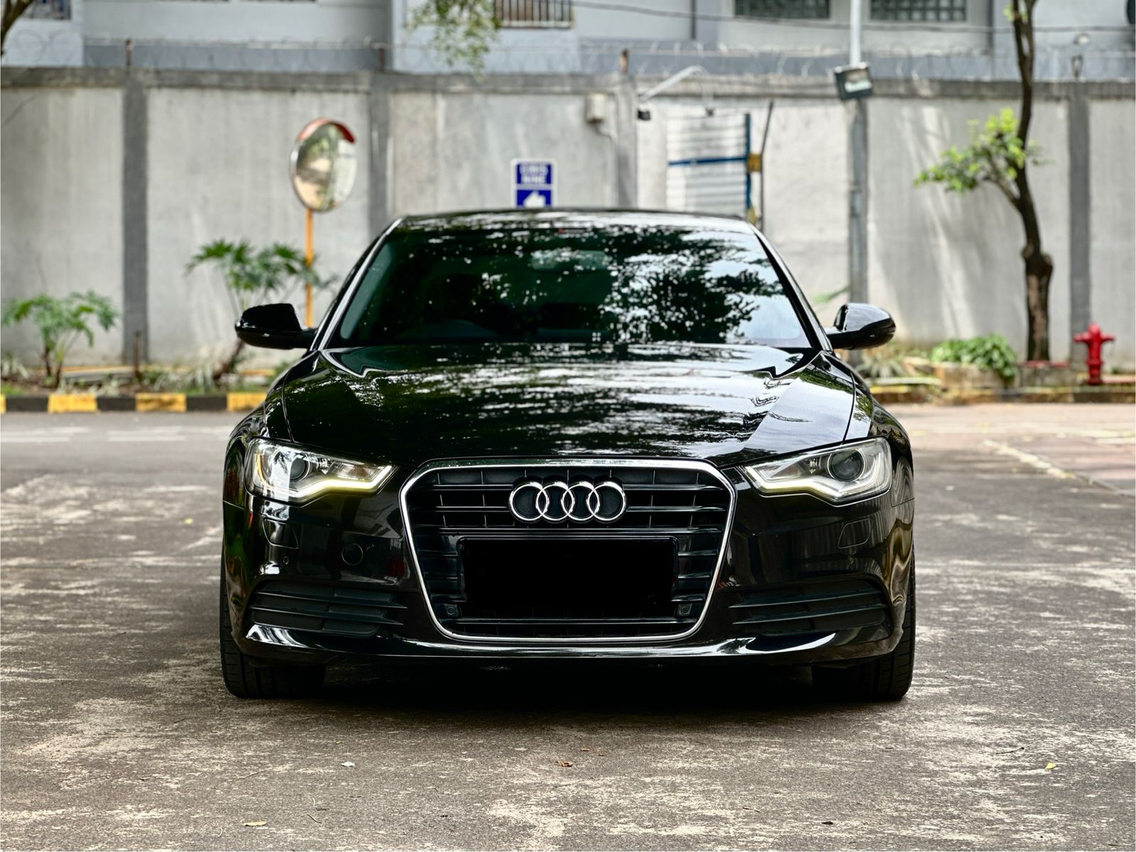 2014 Audi A6 2.8 FSI AT Bekas 2014 Audi A6 2.8 FSI AT Bekas