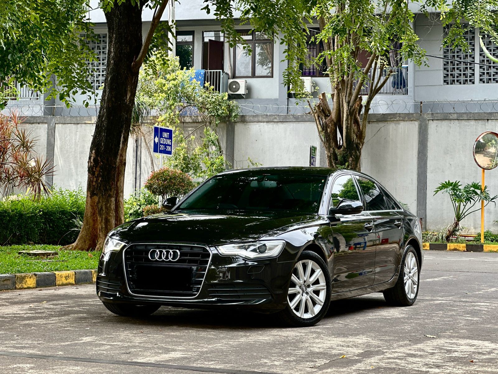 2014 Audi A6 2.8 FSI AT 2014 Audi A6 2.8 FSI AT