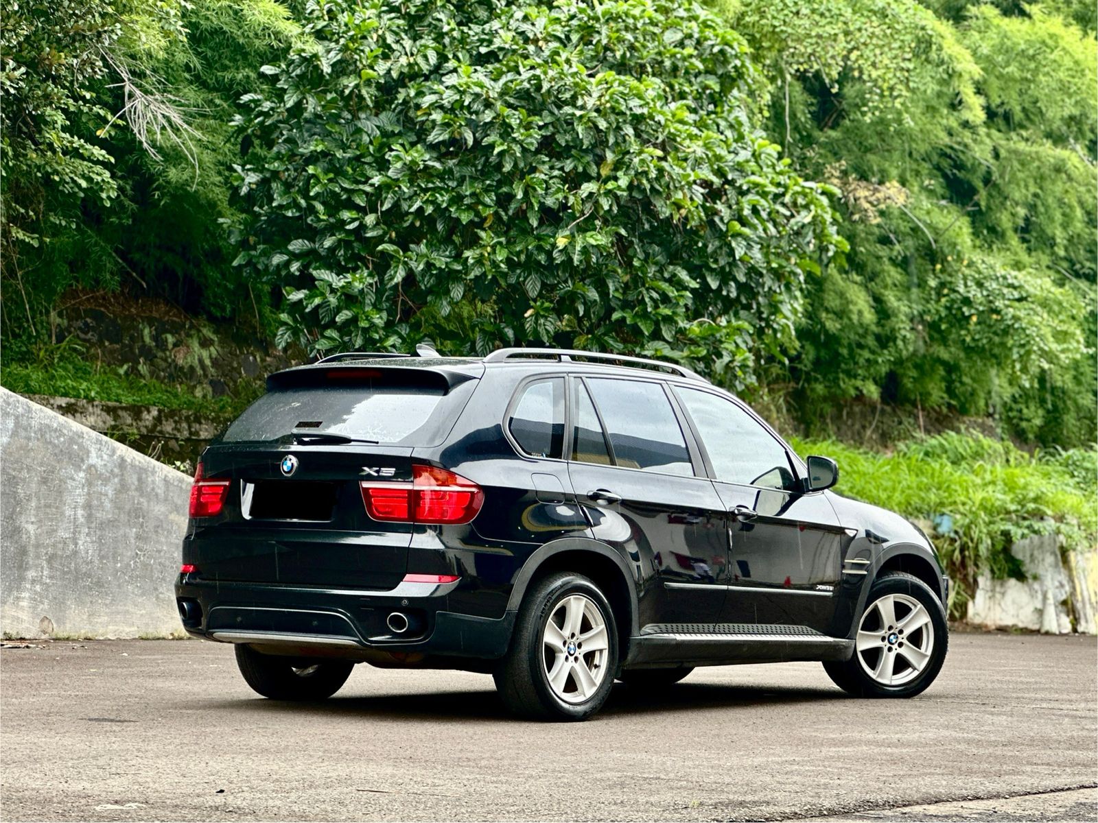 2011 BMW X5 XDRIVE 30i XLINE 2011 BMW X5 XDRIVE 30i XLINE