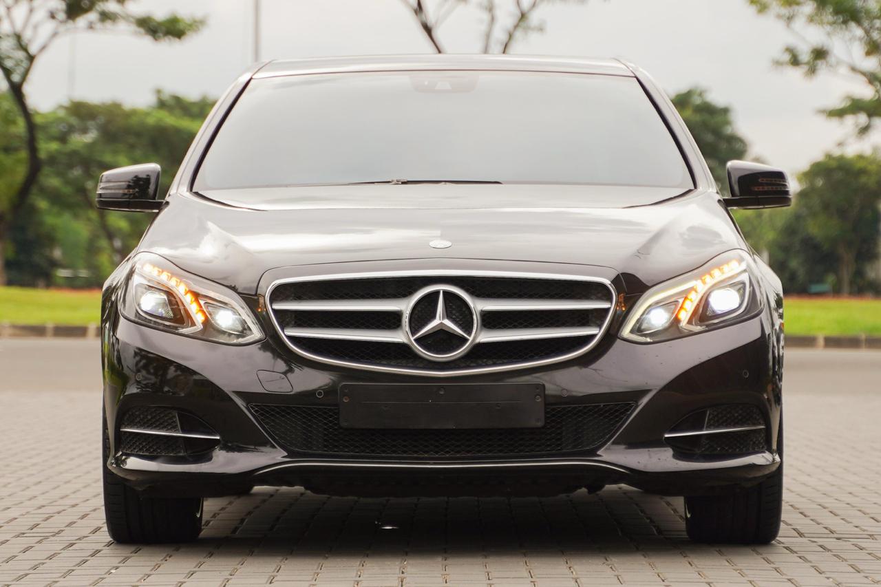 2013 Mercedes Benz E-Class  250 AVG AMG STYLE Bekas 2013 Mercedes Benz E-Class  250 AVG AMG STYLE Bekas