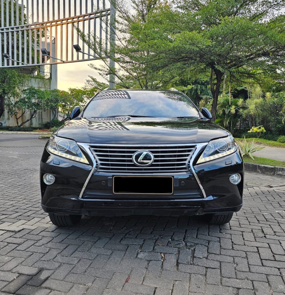 Second Hand 2014 Lexus RX 270 2.7 AT Second Hand 2014 Lexus RX 270 2.7 AT