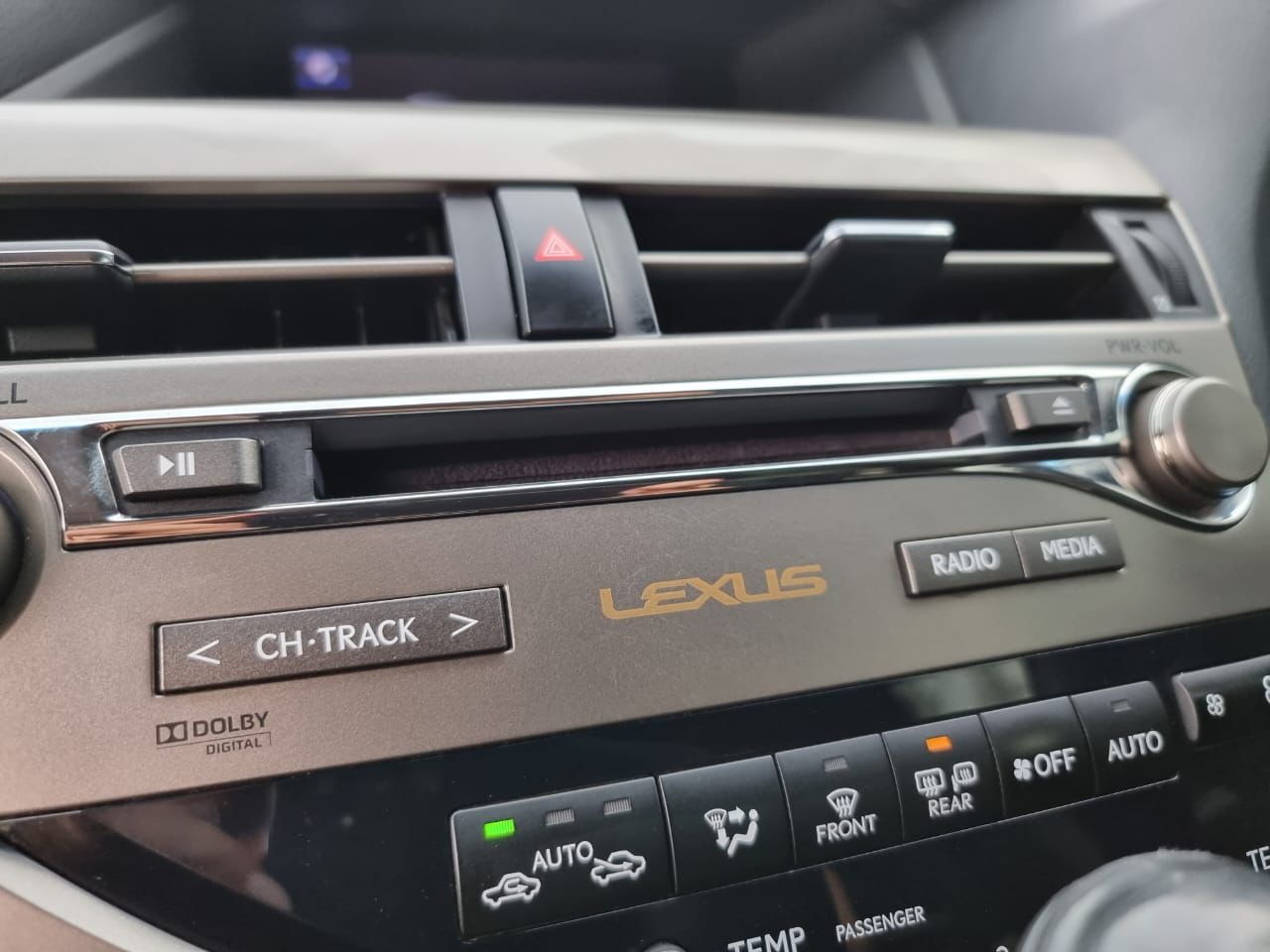 2014 Lexus RX 270 2.7 AT 2014 Lexus RX 270 2.7 AT