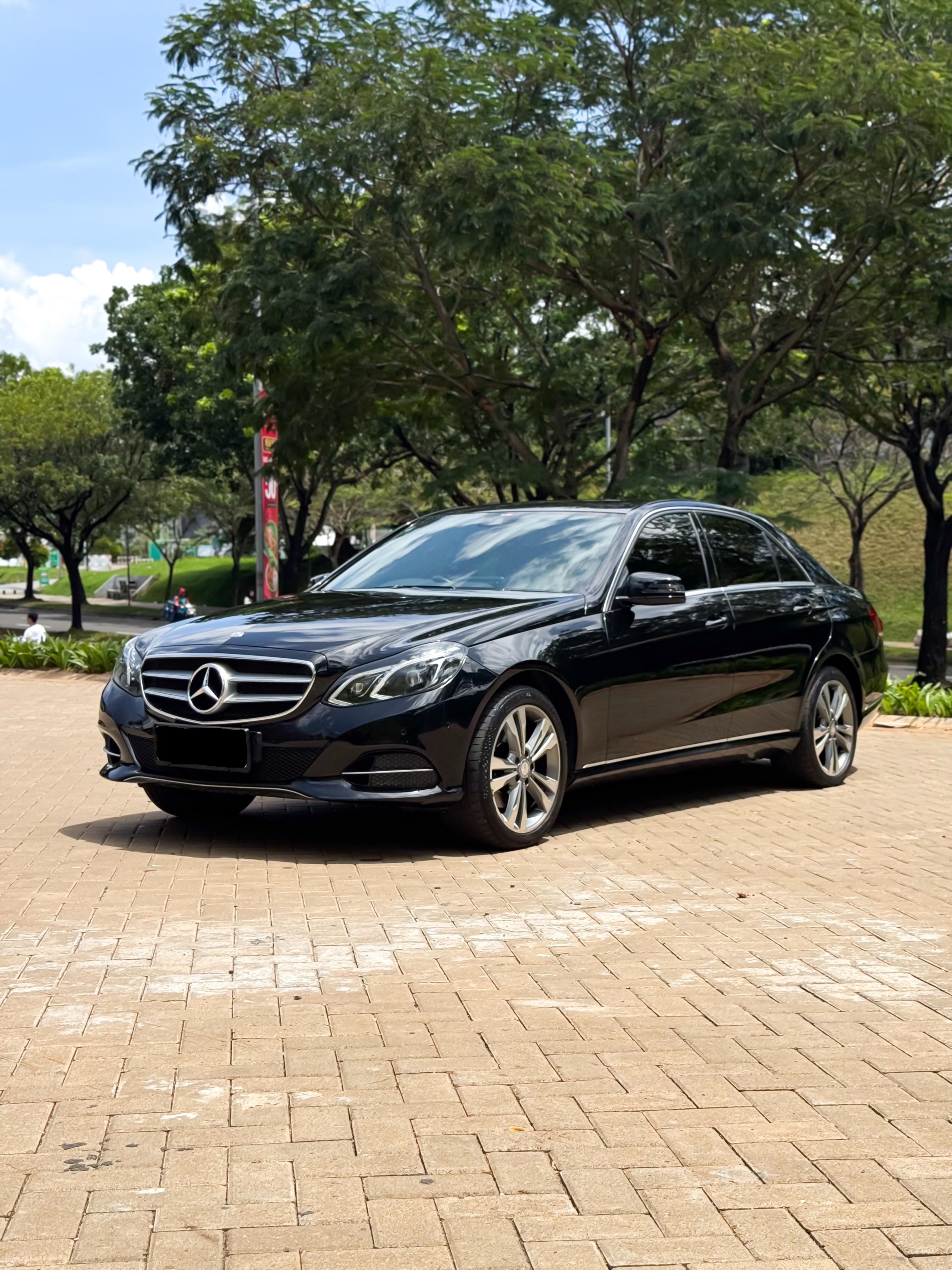 2014 Mercedes Benz E-Class  250 AVG AMG STYLE 2014 Mercedes Benz E-Class  250 AVG AMG STYLE