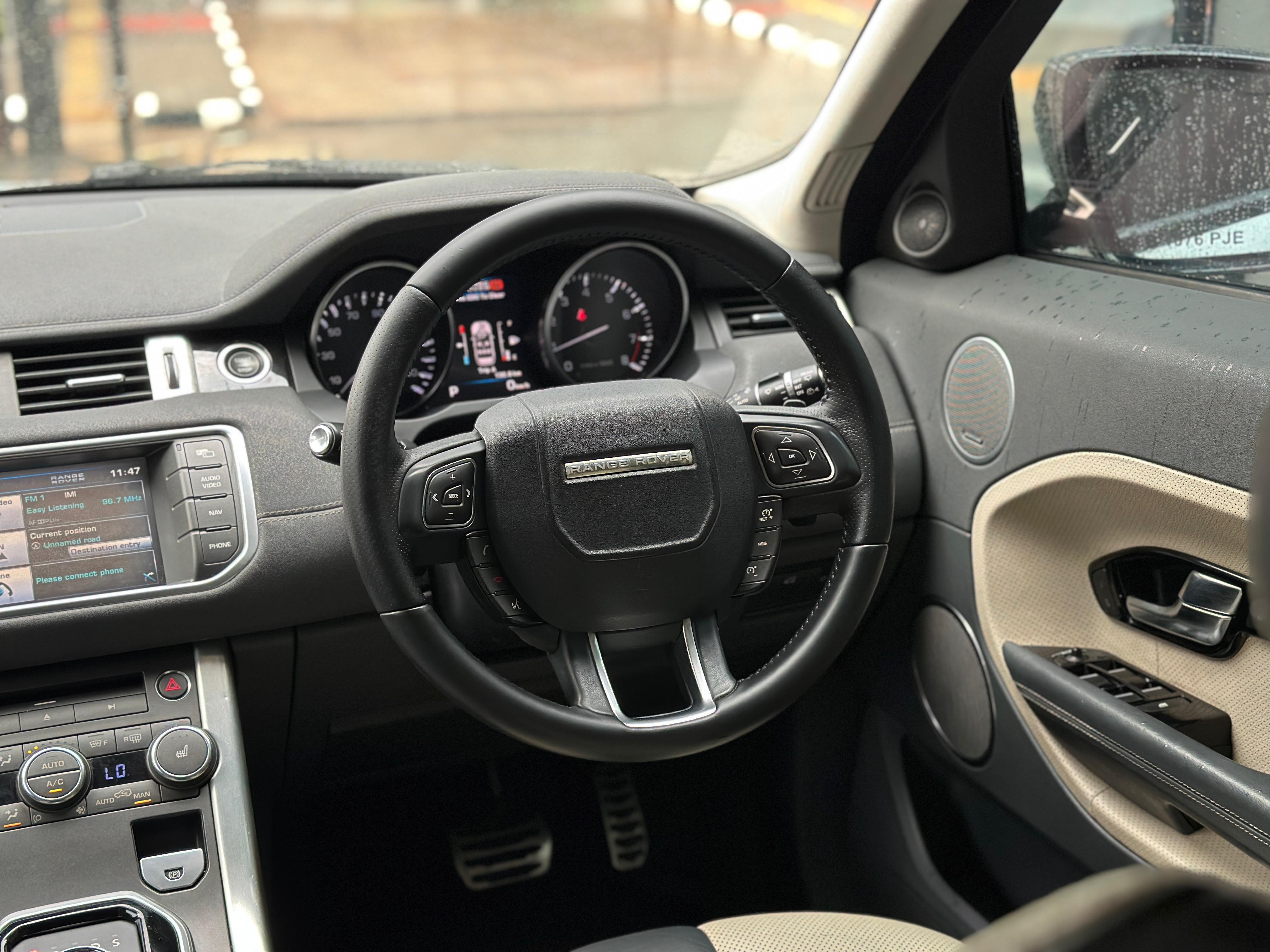 2012 Land Rover Range Rover Evoque EVOQUE 2.0 L Si 4 DYNAMIC 2012 Land Rover Range Rover Evoque EVOQUE 2.0 L Si 4 DYNAMIC