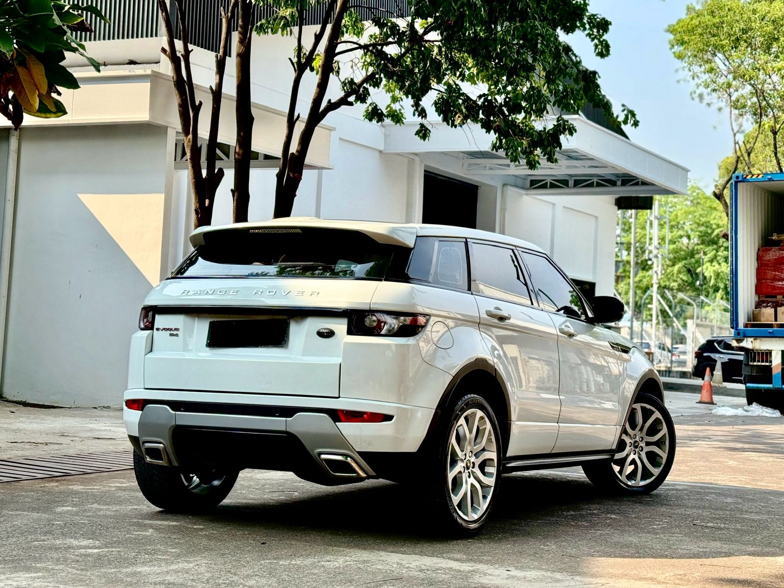 2012 Land Rover Range Rover Evoque EVOQUE 2.0 L Si 4 DYNAMIC 2012 Land Rover Range Rover Evoque EVOQUE 2.0 L Si 4 DYNAMIC
