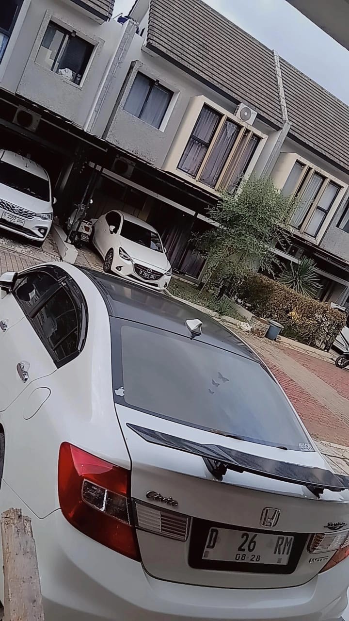 2013 Honda Civic  IVTEC 1.8 AT FACELIFT 2013 Honda Civic  IVTEC 1.8 AT FACELIFT