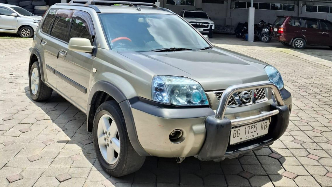 2008 Nissan X Trail STT 2.0L MT 2008 Nissan X Trail STT 2.0L MT