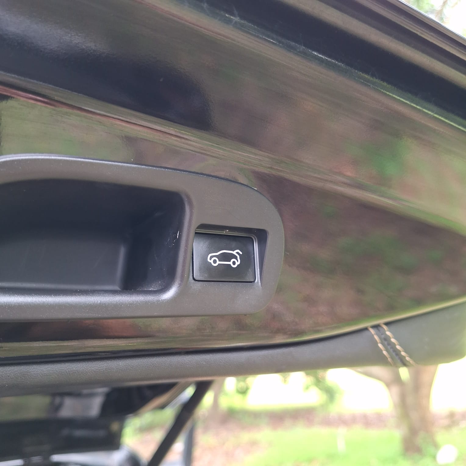 2018 Mitsubishi Xpander  1.5 L ULTIMATE 2018 Mitsubishi Xpander  1.5 L ULTIMATE