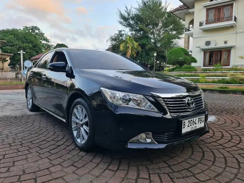 2013 Toyota Camry  2.5 V AT MC 2013 Toyota Camry  2.5 V AT MC