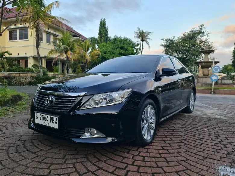 2013 Toyota Camry  2.5 V AT MC 2013 Toyota Camry  2.5 V AT MC