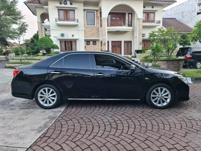 2013 Toyota Camry  2.5 V AT MC 2013 Toyota Camry  2.5 V AT MC