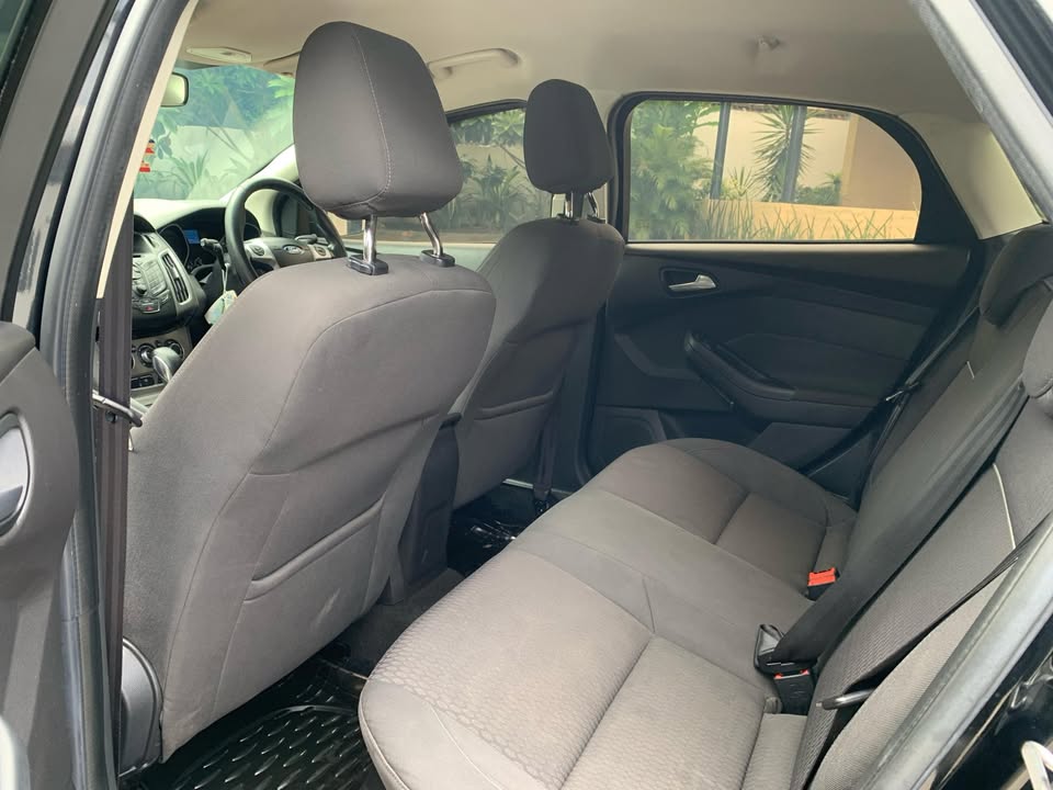 2012 Ford Focus  TREND 1.6 L A/T 2012 Ford Focus  TREND 1.6 L A/T