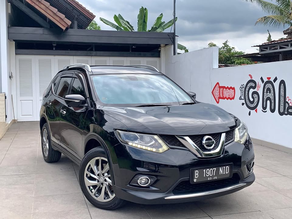 2015 Nissan X Trail 2.5L CVT AT 2015 Nissan X Trail 2.5L CVT AT