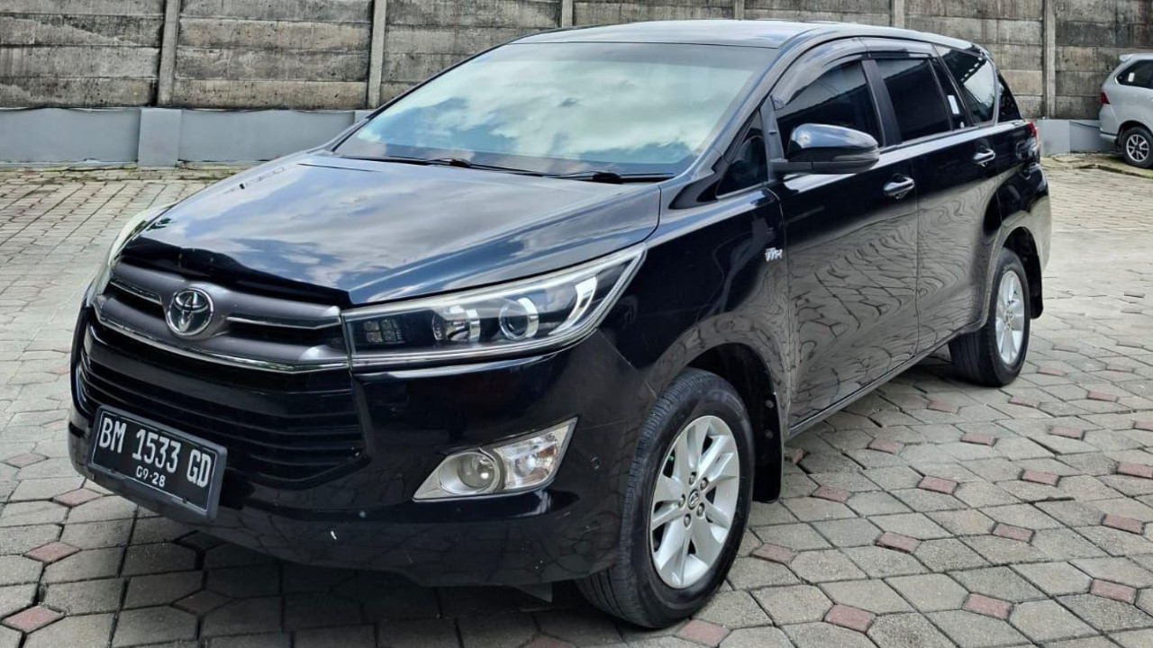Second Hand 2018 Toyota Innova BENSIN V 2.0 MT Second Hand 2018 Toyota Innova BENSIN V 2.0 MT