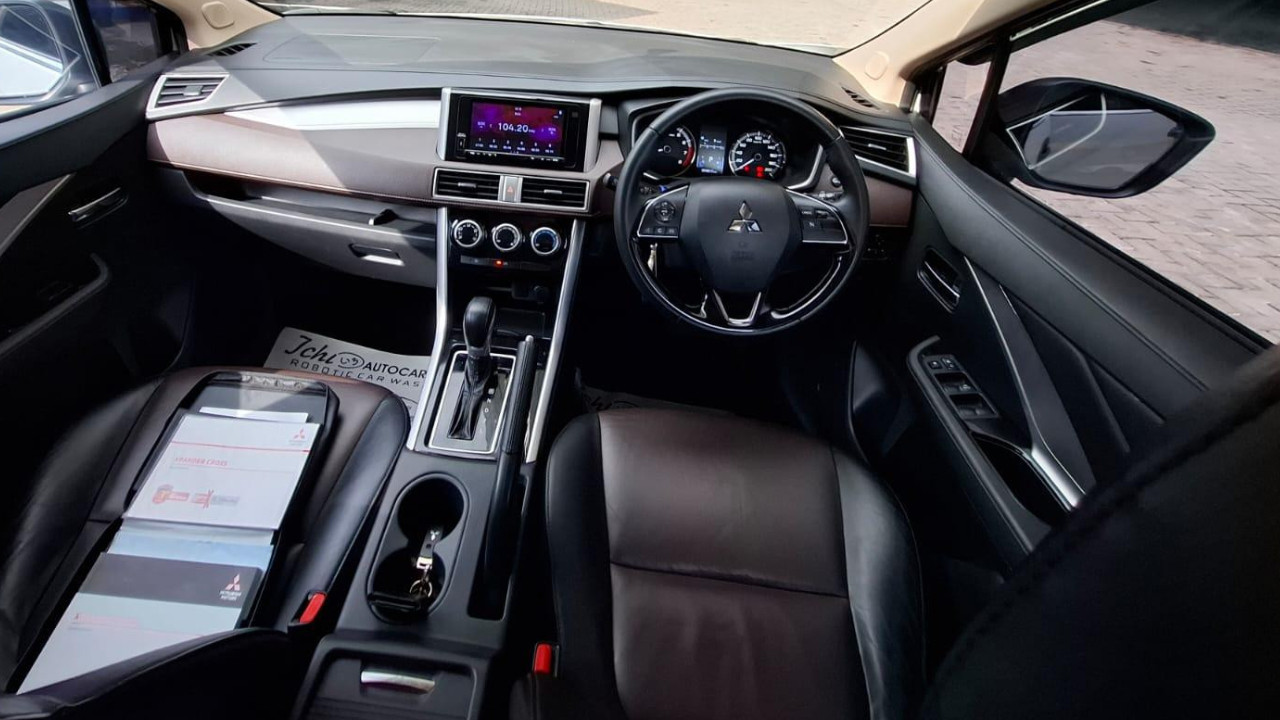 2021 Mitsubishi Xpander Cross  CVT 2021 Mitsubishi Xpander Cross  CVT