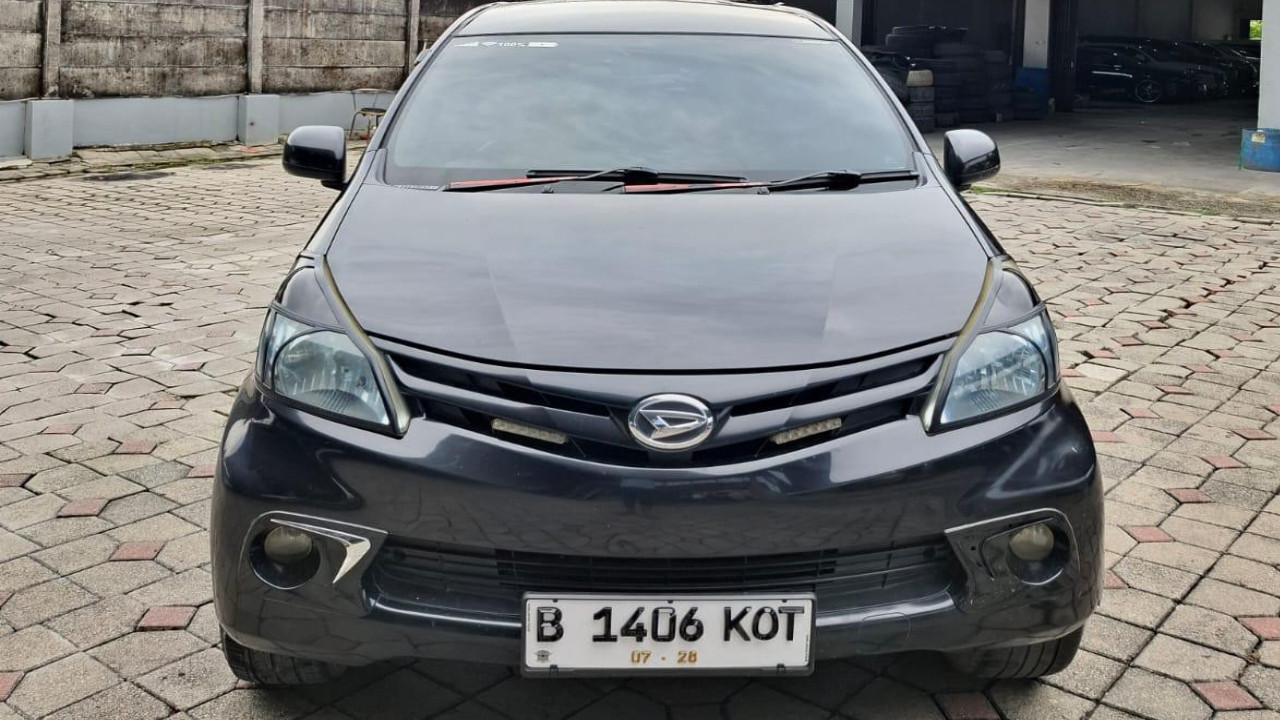 Second Hand 2013 Daihatsu Xenia Second Hand 2013 Daihatsu Xenia