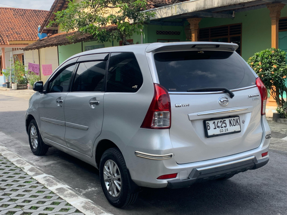 2013 Daihatsu Xenia 2013 Daihatsu Xenia