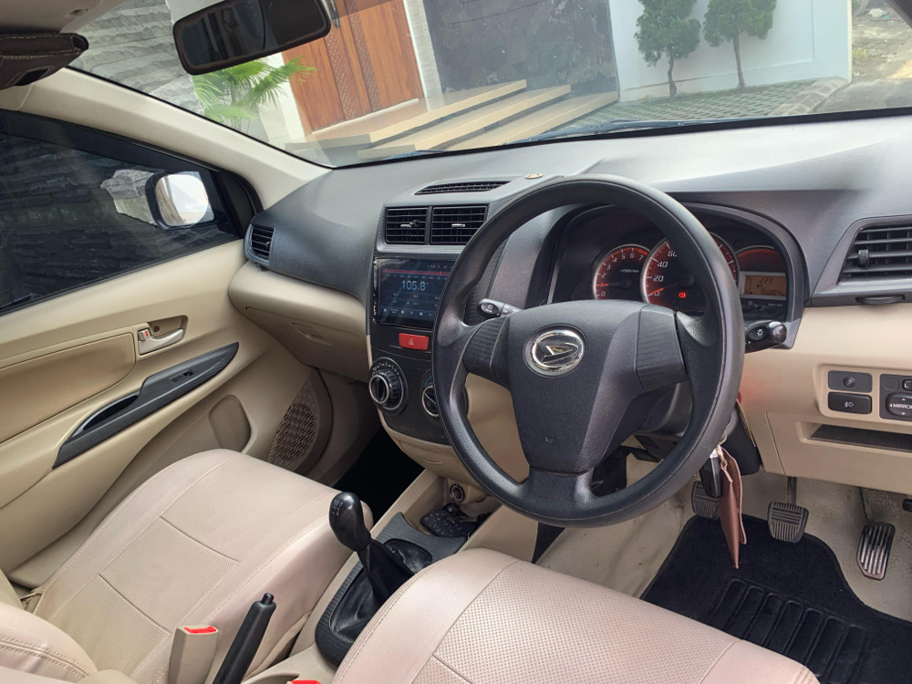 2013 Daihatsu Xenia 2013 Daihatsu Xenia