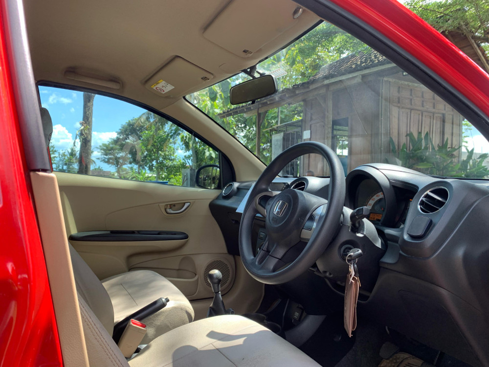 2015 Honda Brio 2015 Honda Brio