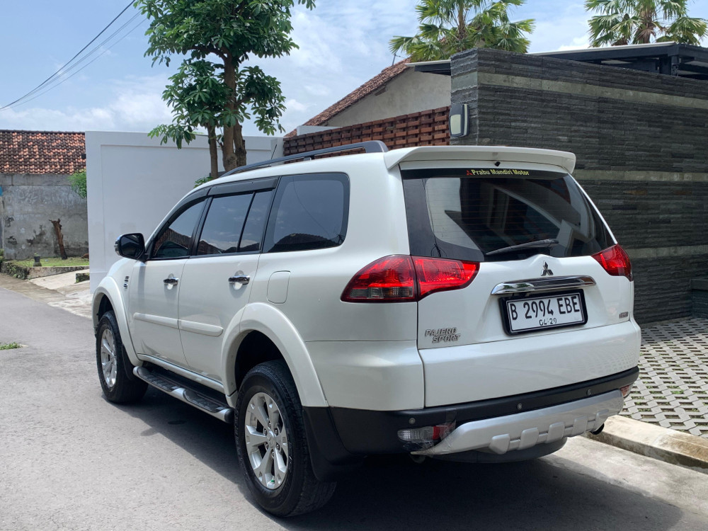 2013 Mitsubishi Pajero Sport  2013 Mitsubishi Pajero Sport