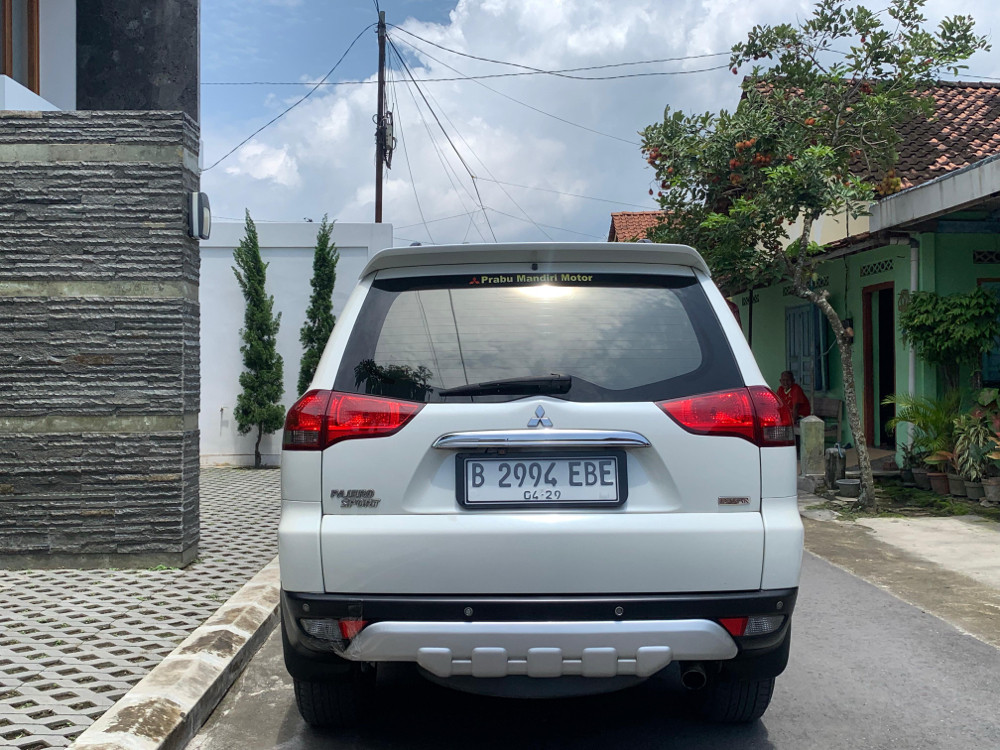 2013 Mitsubishi Pajero Sport  2013 Mitsubishi Pajero Sport