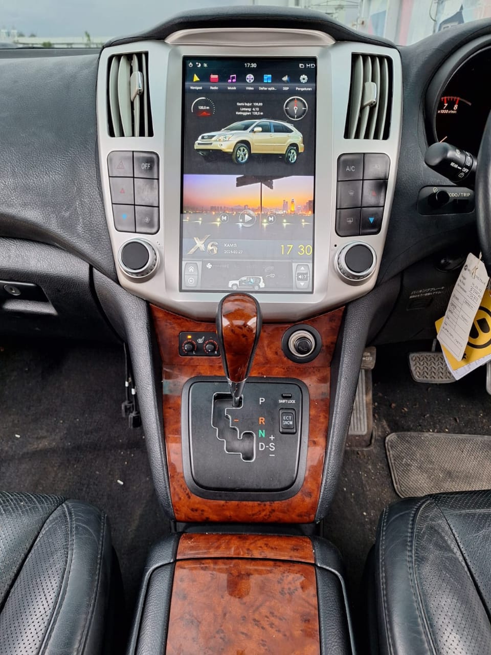 2011 Toyota Harrier 2011 Toyota Harrier