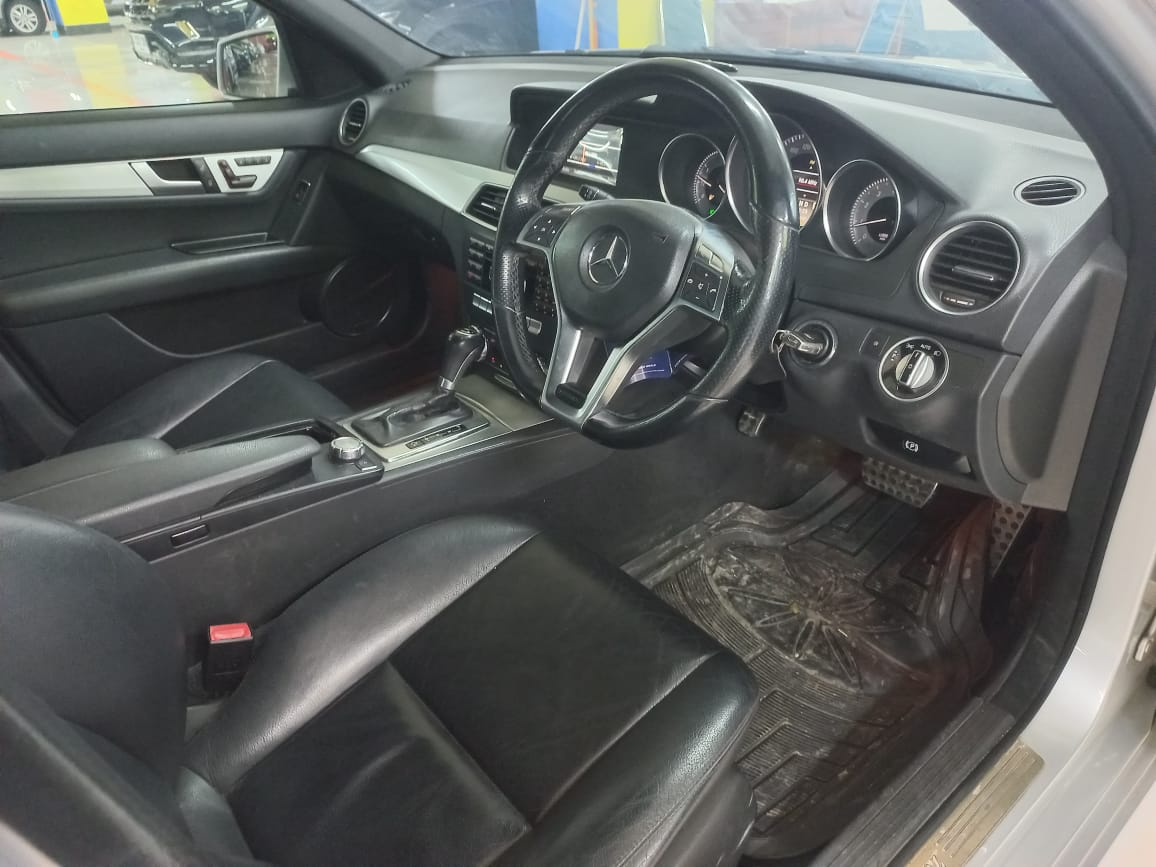 2012 Mercedes Benz C-Class 2012 Mercedes Benz C-Class