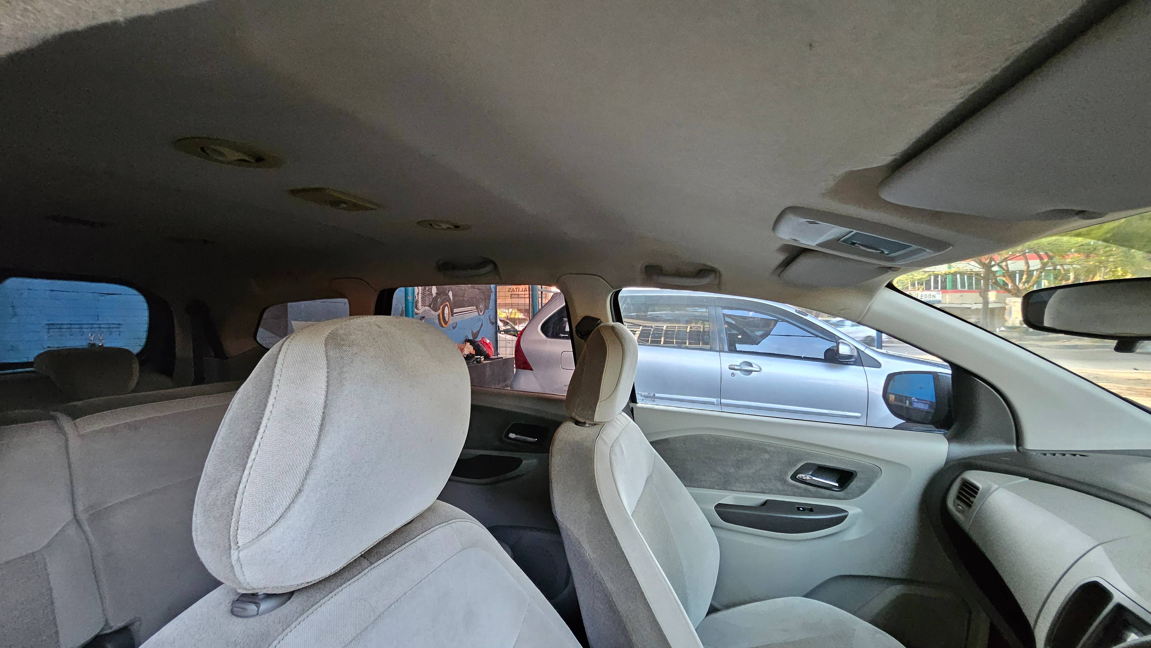 2014 Chevrolet Spin 1.5 LTZ AT 2014 Chevrolet Spin 1.5 LTZ AT