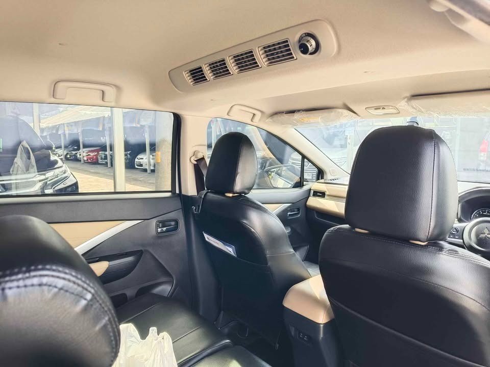 2022 Mitsubishi Xpander Ultimate CVT 2022 Mitsubishi Xpander Ultimate CVT