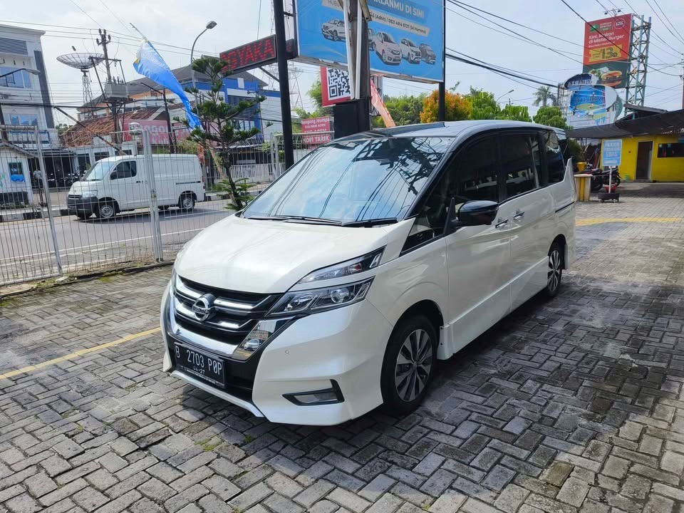 2022 Nissan Serena  HIGH WAY STAR A/T 2022 Nissan Serena  HIGH WAY STAR A/T