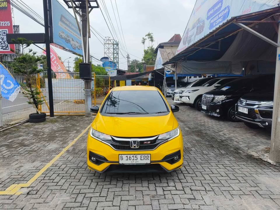 Second Hand 2019 Honda Jazz RS CVT Second Hand 2019 Honda Jazz RS CVT