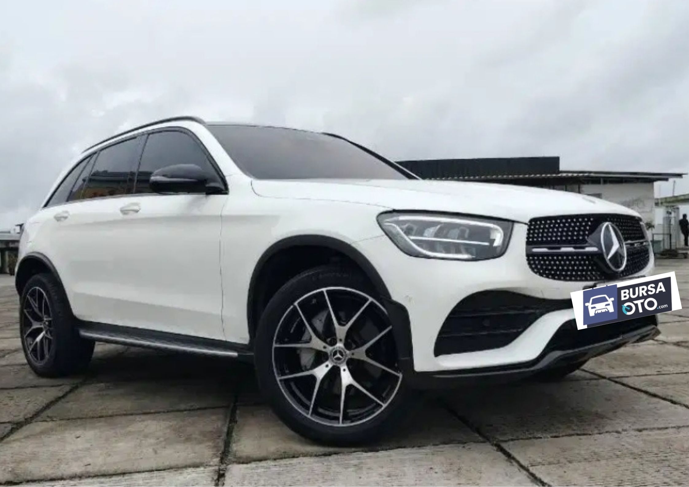 2022 Mercedes Benz GLC-Class 200 AMG Night Edition 2022 Mercedes Benz GLC-Class 200 AMG Night Edition