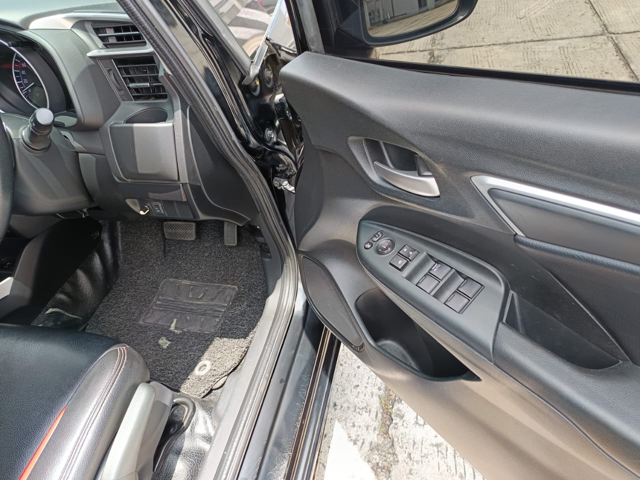 2015 Honda Jazz 2015 Honda Jazz