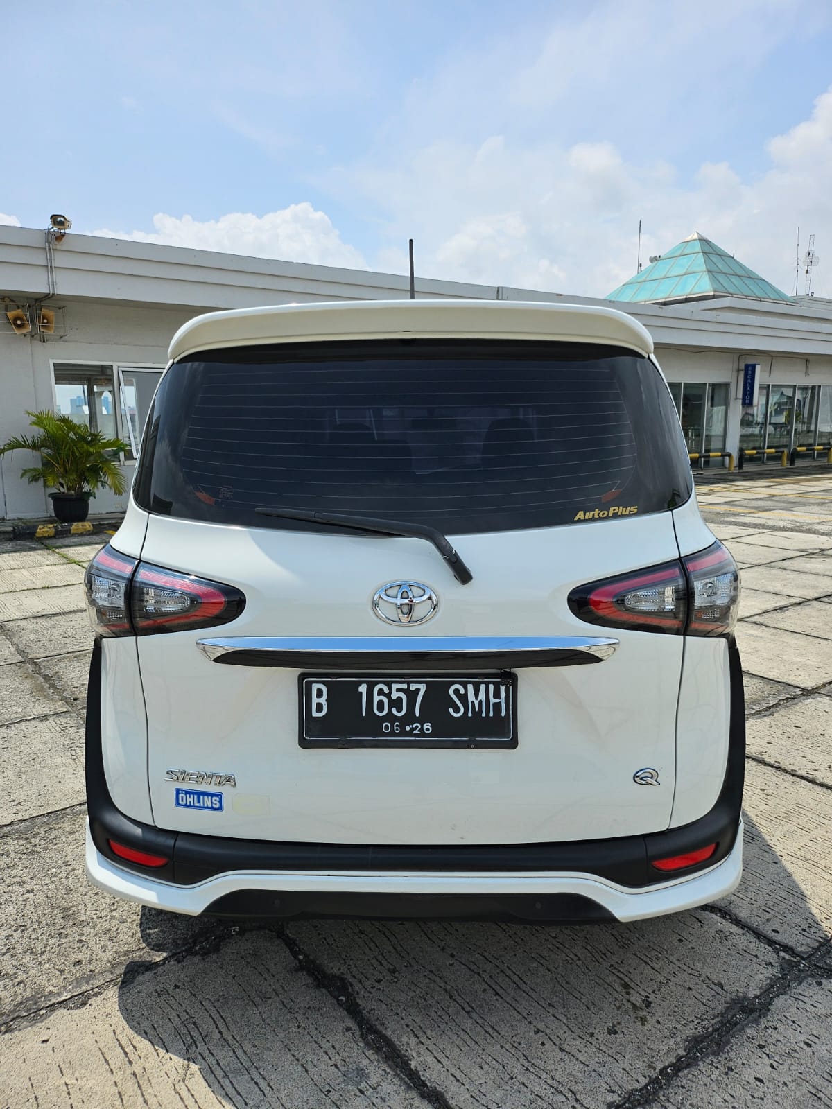 2017 Toyota Sienta 2017 Toyota Sienta