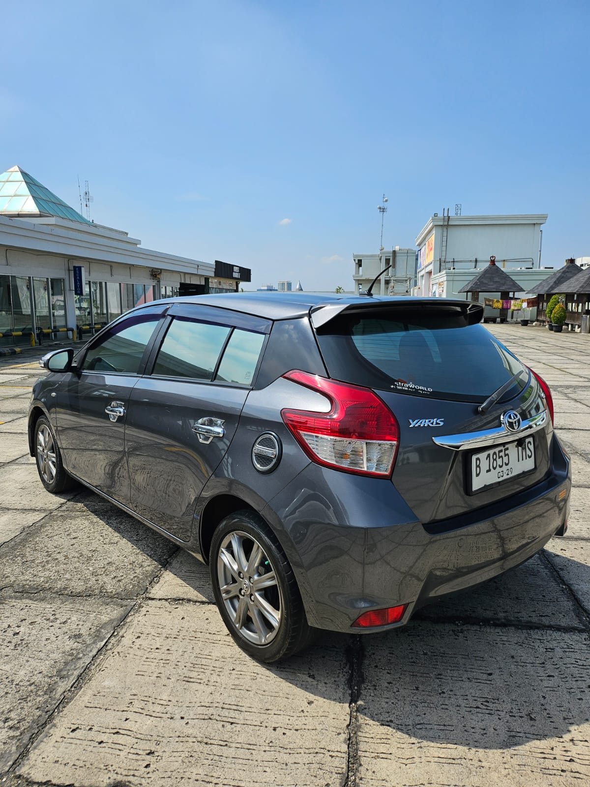 2015 Toyota Yaris 2015 Toyota Yaris