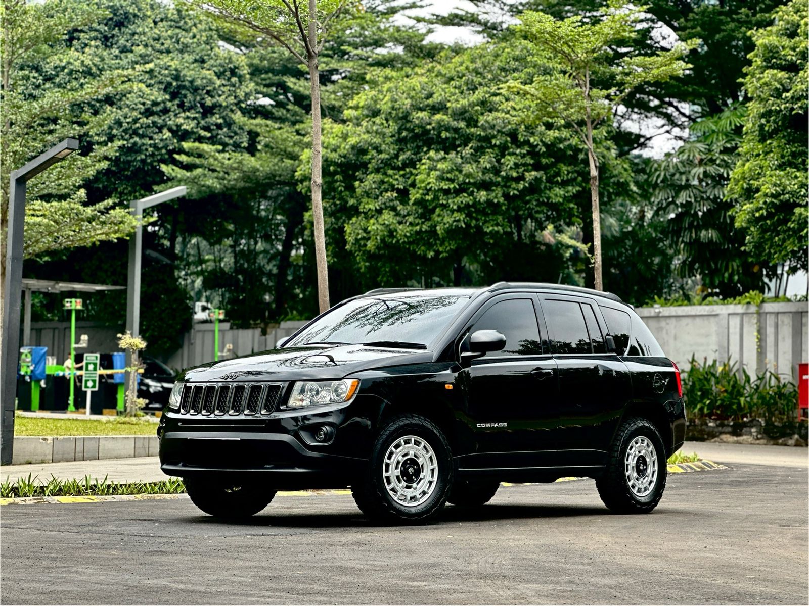 2012 Jeep Compass 2.4 LIMITED 2012 Jeep Compass 2.4 LIMITED