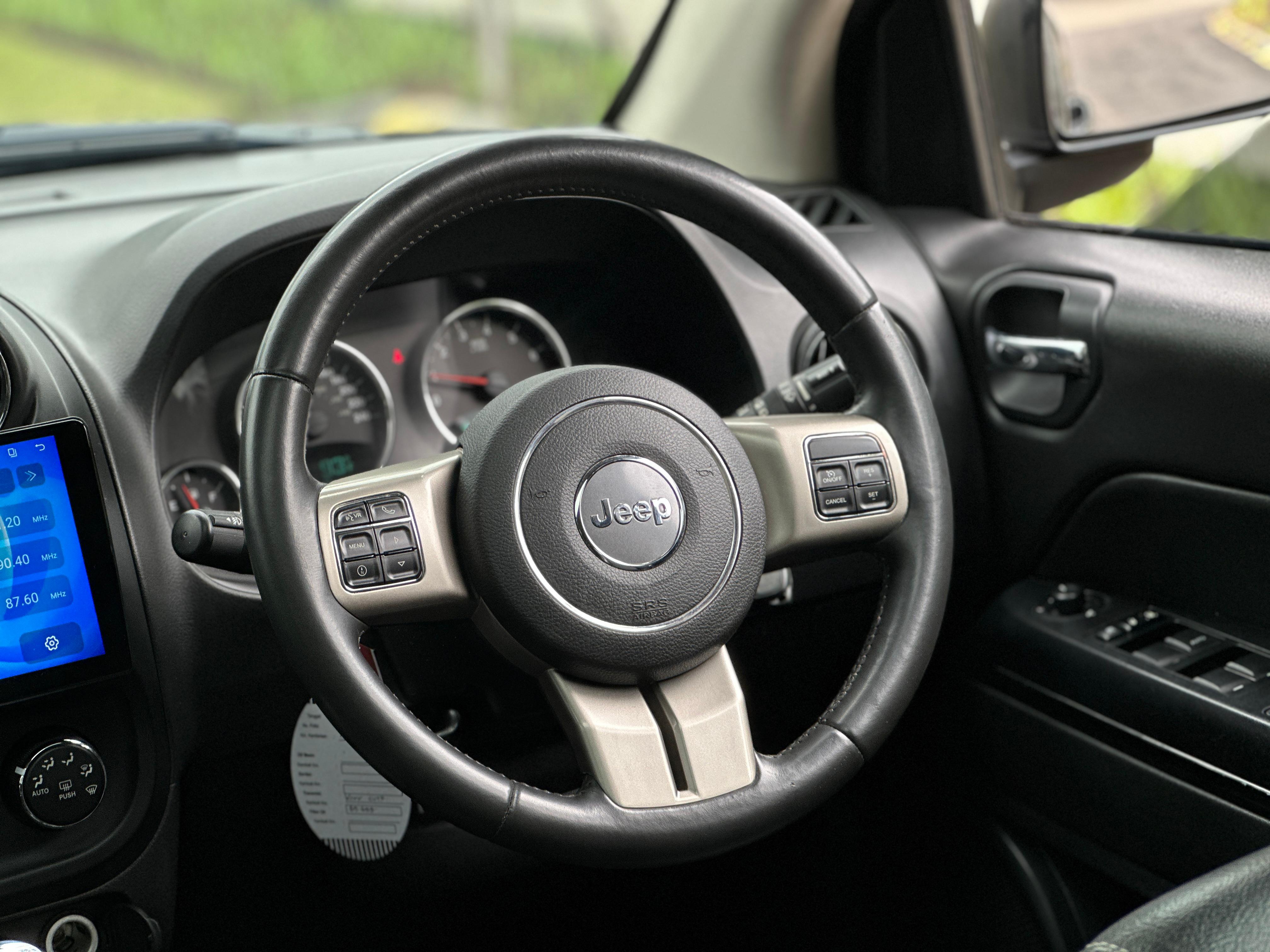 2012 Jeep Compass 2.4 LIMITED 2012 Jeep Compass 2.4 LIMITED