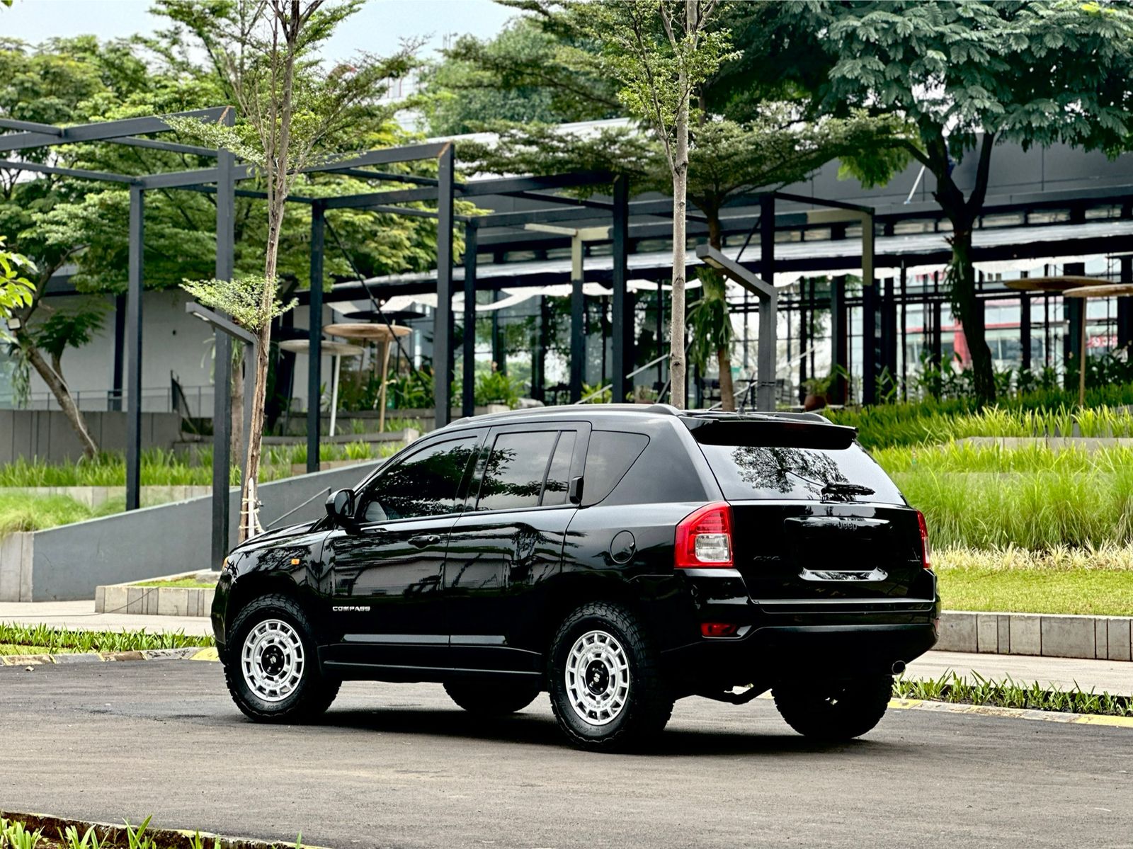 2012 Jeep Compass 2.4 LIMITED 2012 Jeep Compass 2.4 LIMITED