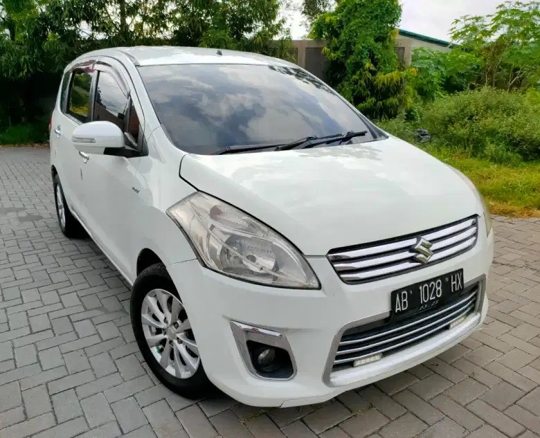 2013 Suzuki Ertiga  1.4 GL AT SPORTY 2013 Suzuki Ertiga  1.4 GL AT SPORTY